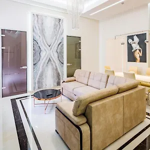 Апартаменты Leogrand Deluxe On Doroshenka 17, Львов