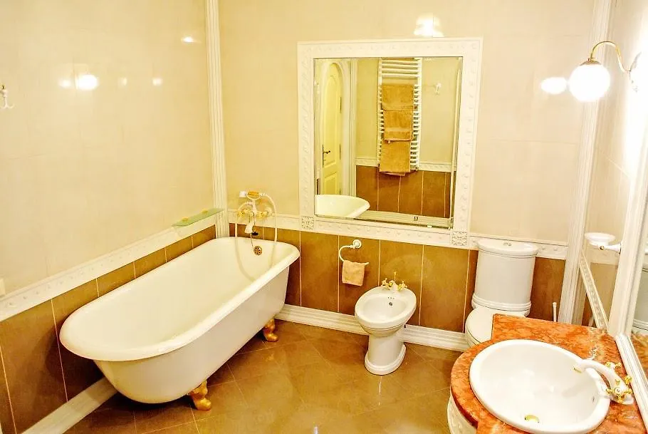 Apartment Na Rynok Square
